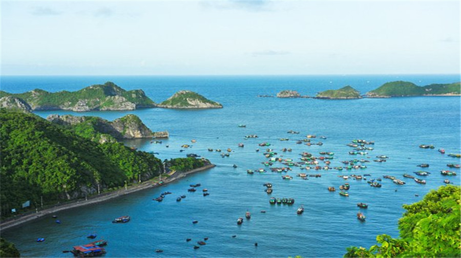越南下龙湾+河内+芽庄6日5晚跟团游·休闲度假自游,越南旅游,全程