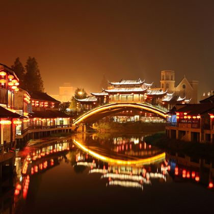 上海迪士尼度假区+华东4市+乌镇6日5晚跟团游