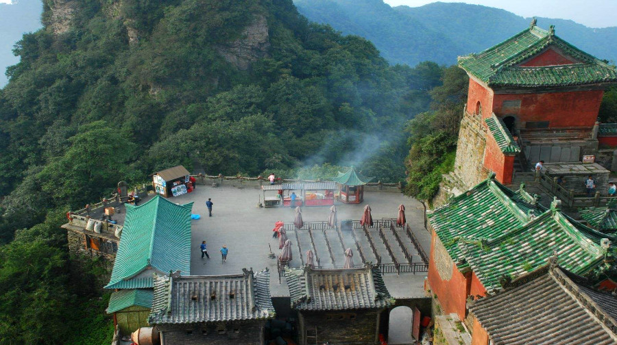 武当山金顶天气预报_(武当山金顶天气预报30天)