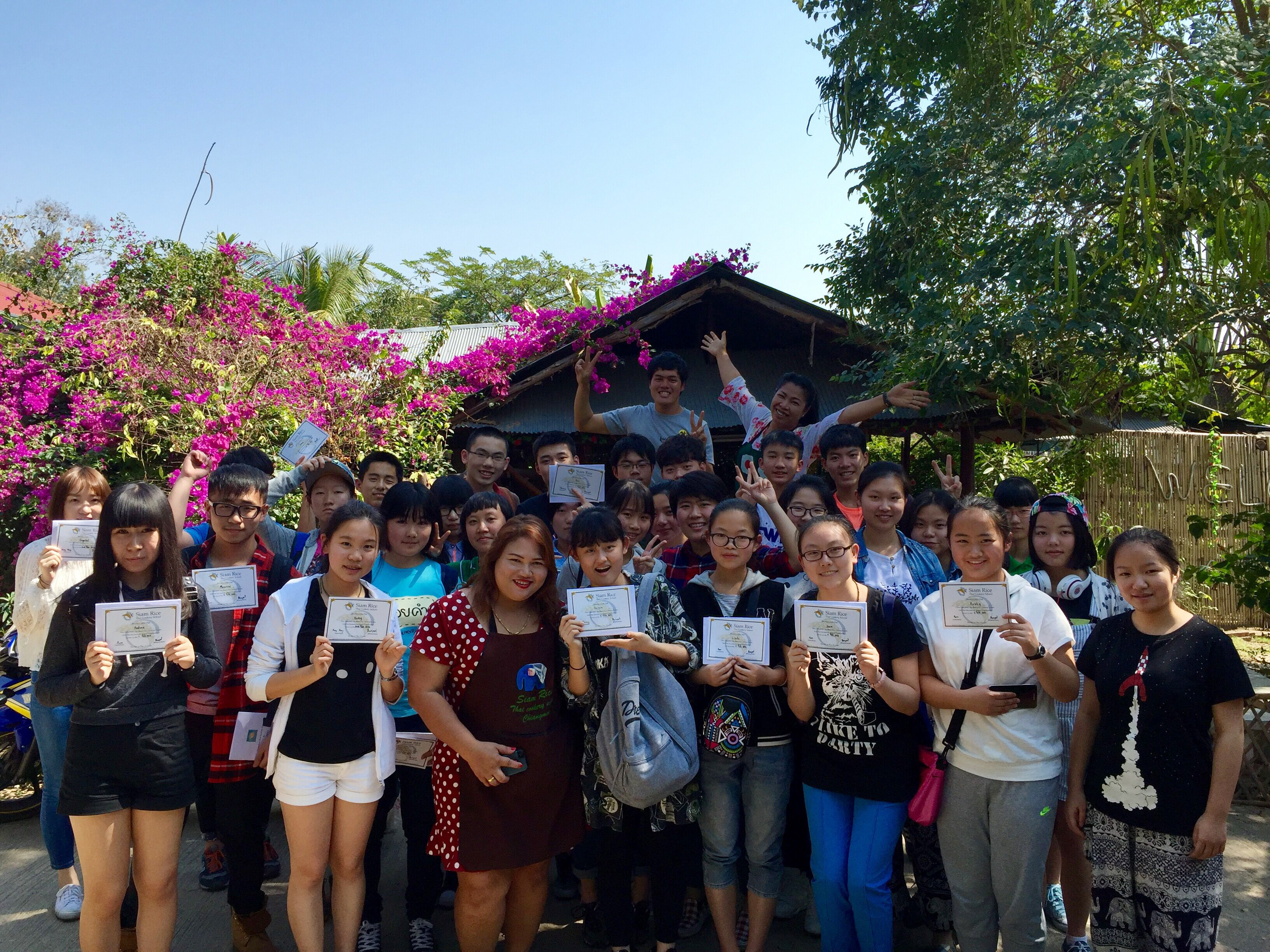 探索家国际志愿者项目-泰国清迈小学支教7天游