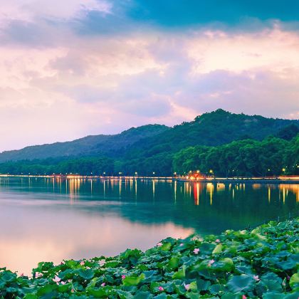 杭州西湖风景名胜区+杭州宋城+雷峰塔3日2晚私家团