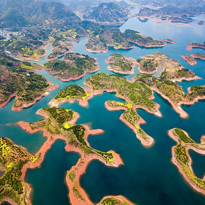 杭州西湖风景名胜区+雷峰塔+杭州宋城+横店影视城+千岛湖景区+苏州+上海6日5晚跟团游 杭州西湖风景名胜区+雷峰塔+杭州宋城+横店影视城+千岛湖景区+苏州+上海6日5晚跟团游