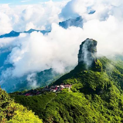 贵州贵阳+黄果树+荔波+镇远+西江千户苗寨+梵净山5日4晚跟团游 贵州贵阳+黄果树+荔波+镇远+西江千户苗寨+梵净山5日4晚跟团游