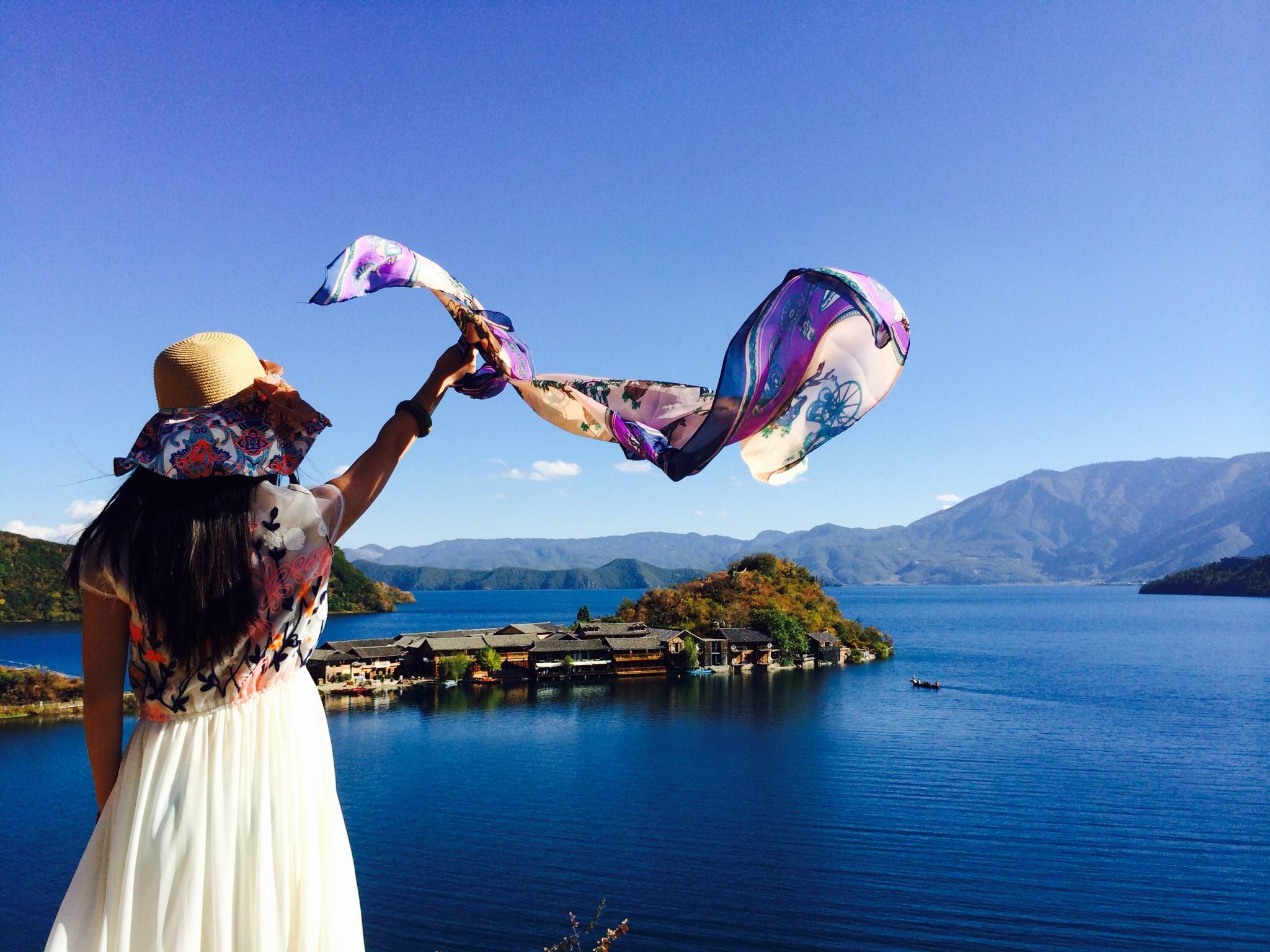 云南丽江+泸沽湖+大理+洱海+花语牧场5日4晚