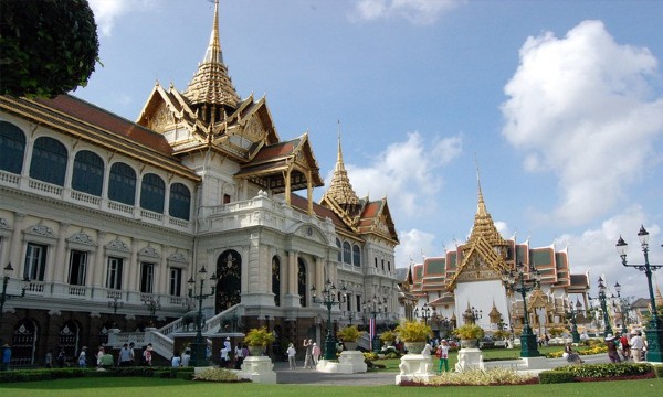 普吉岛旅游攻略_普吉岛旅游人均消费(2)