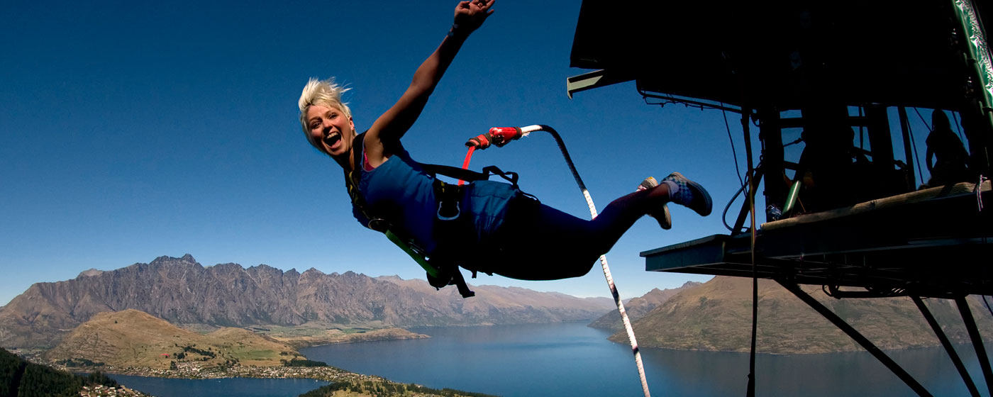 新西兰基督城+奥克兰+皇后镇+奥马鲁+但尼丁+库克山国家公园11日跟团游·库克山+萤火虫+霍比特村+冰川1人即成行-【携程旅游】