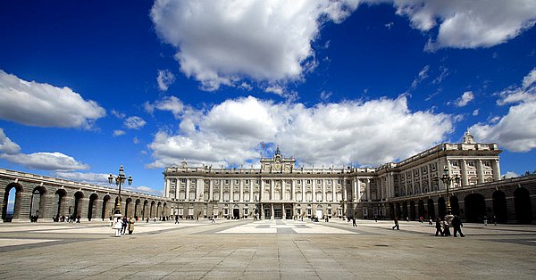 西班牙+葡萄牙11日跟团游·西签 全程四星 深