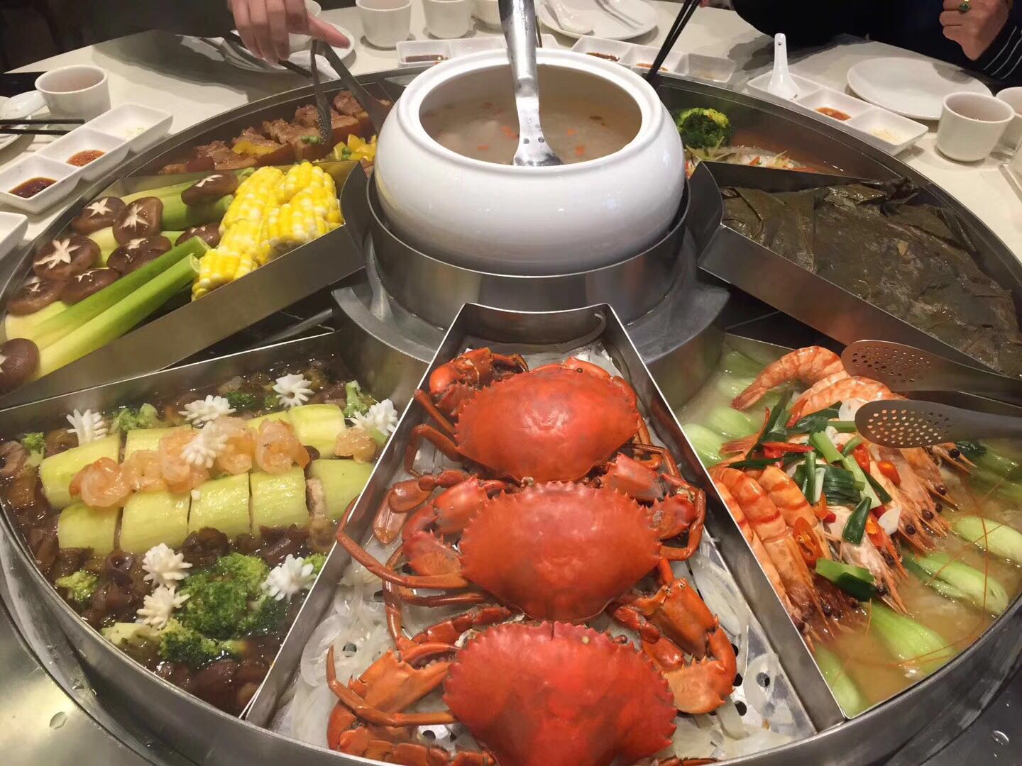 台湾高雄+垦丁+花莲8日7晚跟团游·暑期特推