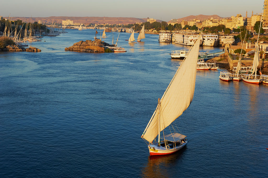 埃及卢克索+红海和西奈半岛10日6晚跟团游·