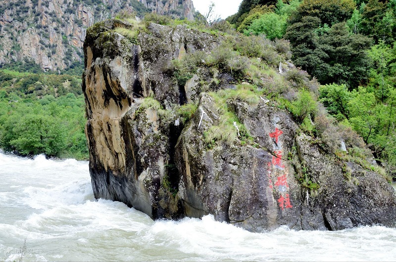 西藏拉萨+林芝+大峡谷6日5晚跟团游·含杭州