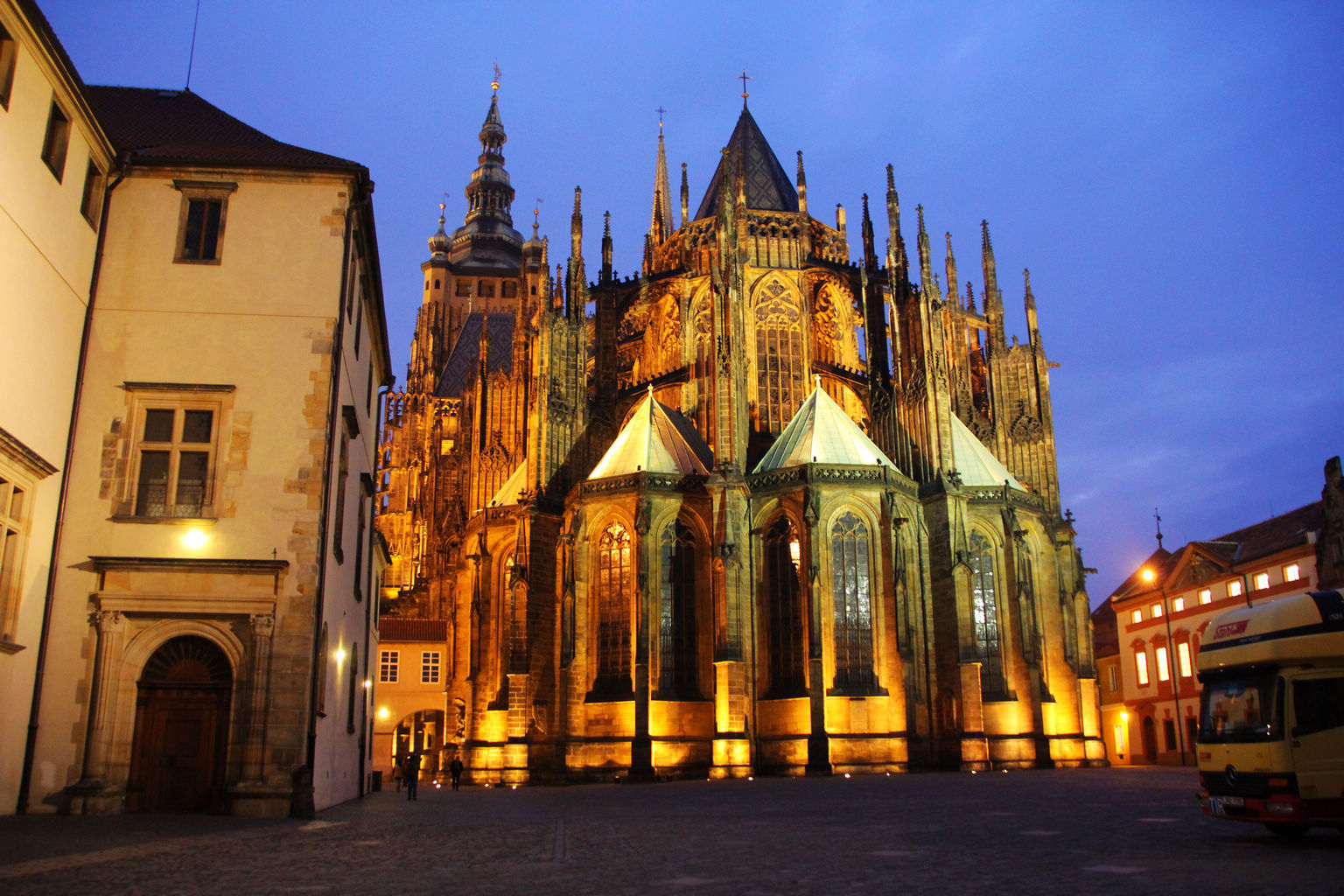 匈牙利+奥地利+捷克+斯洛伐克10日7晚跟团游