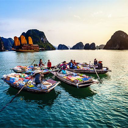 广西南宁+越南下龙湾+河内+北海6日5晚跟团游 广西南宁+越南下龙湾+河内+北海6日5晚跟团游