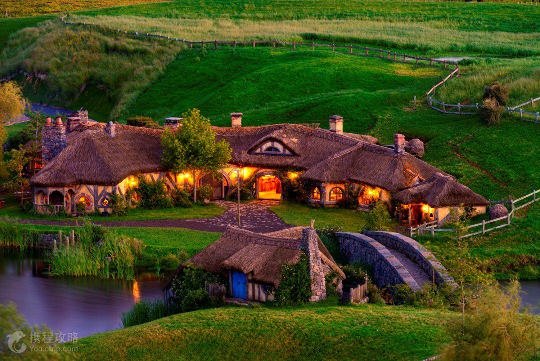 新西兰奥克兰+罗托鲁瓦+基督城+皇后镇+格雷茅斯10日7晚跟团游(4钻)·免费联运+霍比屯+格林诺奇+自由活动-【携程旅游】