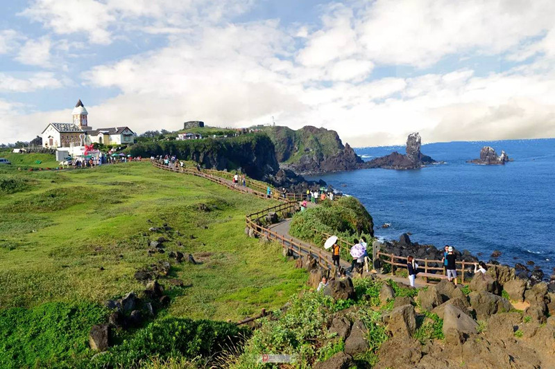 韩国济州岛4日3晚跟团游·全程四花 世界汽车博物馆 泡菜diy韩服体验