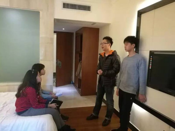 武汉7日夏令营·思维与口才辩论赛,武大深度访