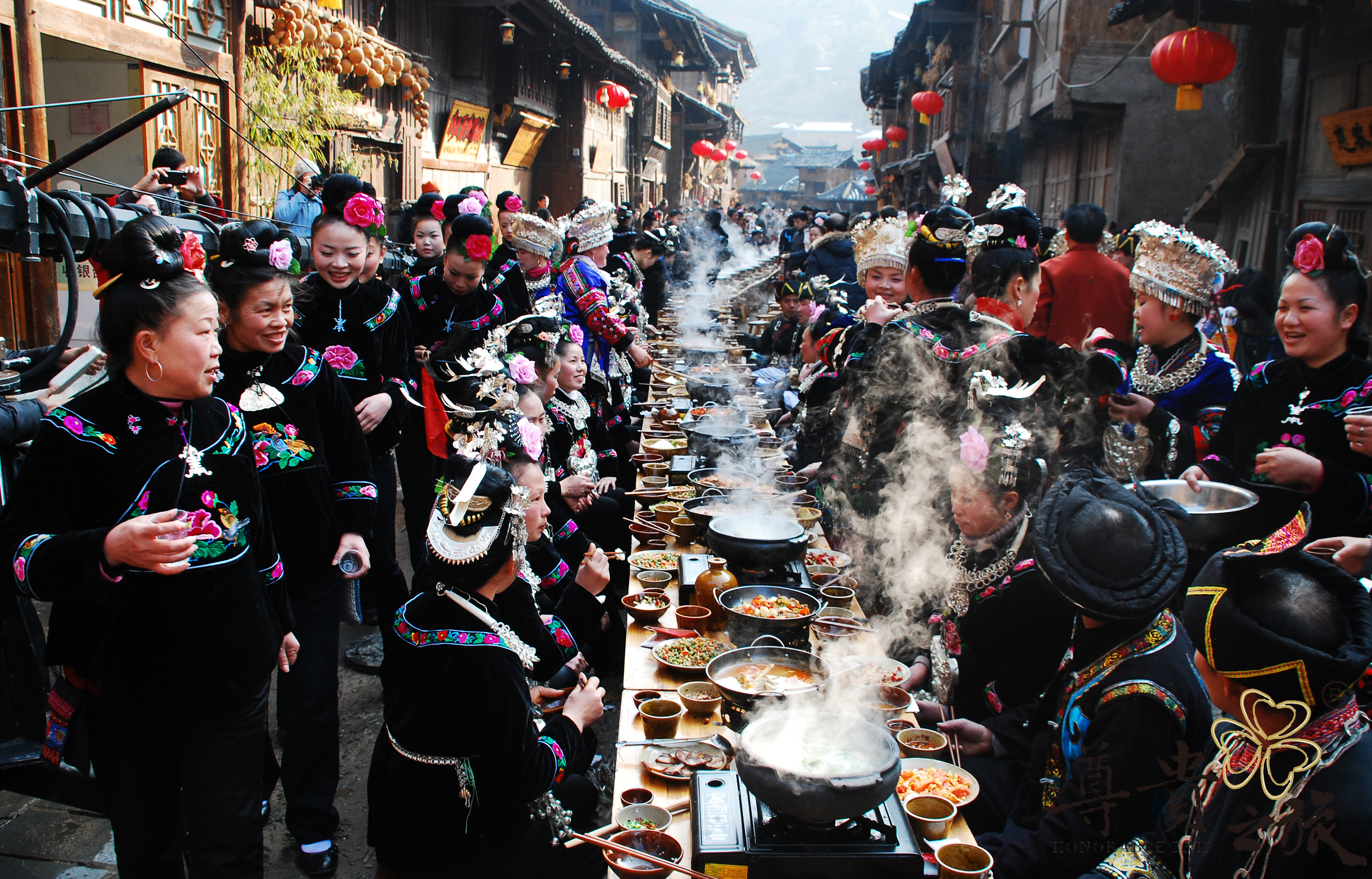 贵州黄果树+荔波+西江千户苗寨6日5晚跟团游(5钻)·凯宾斯基+全程高餐标 给自己一个小目标-【携程旅游】