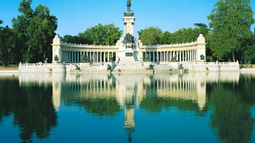 西班牙+葡萄牙+安道尔13日跟团游(4钻)·圣地