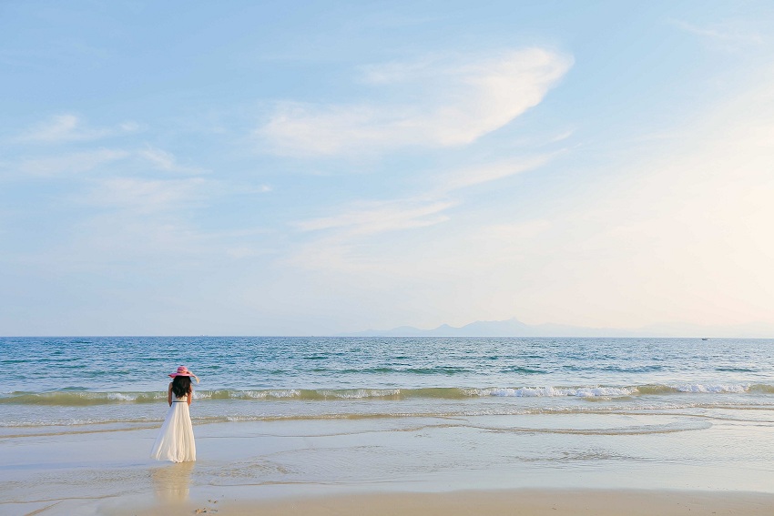 深圳大鹏海天一舍主题Party酒店+西冲快艇出海