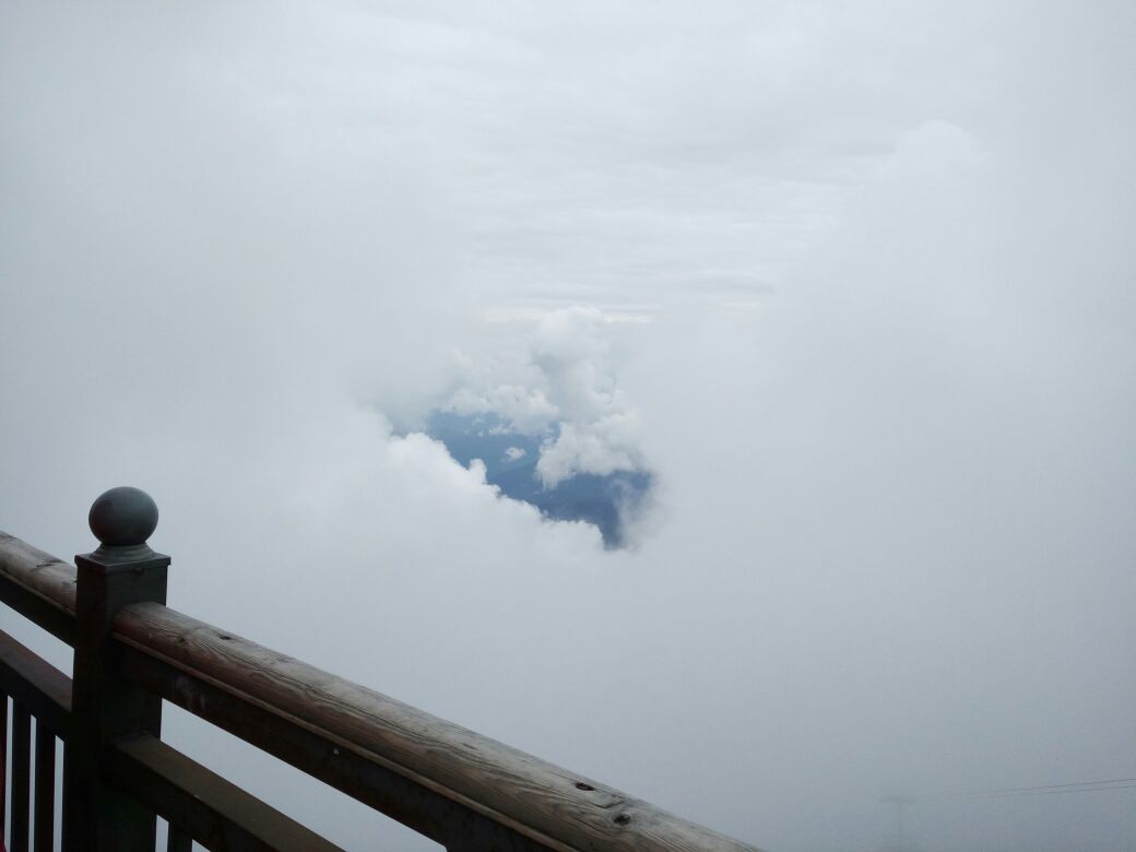 香格里拉旅游怎么样,香格里拉旅游好玩吗