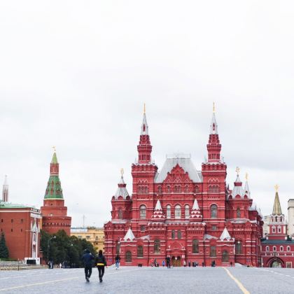 俄罗斯莫斯科州红场+圣彼得堡叶卡捷琳娜花园7日跟团游