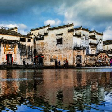 黄山+宏村+太平湖+九华山风景区+九华天池5日4晚私家团 黄山+宏村+太平湖+九华山风景区+九华天池5日4晚私家团