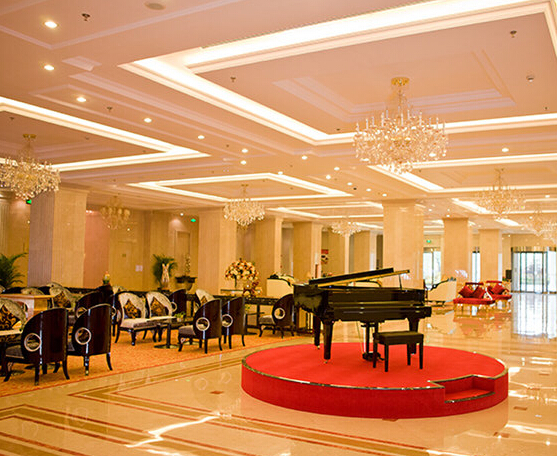 江苏镇江2日半自助游·泡圌山天沐温泉·宿镇