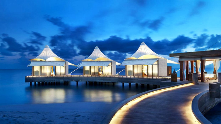 高端旅游_环球旅行_高端私人定制旅游_HHtra