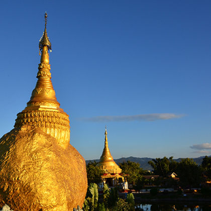 一寨两国+边寨喊沙旅游风景区+姐告口岸+瑞丽江+芒令独树成林+莫里瀑布一日游