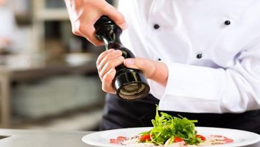 西班牙巴塞罗那米其林二星餐厅Moments预约订