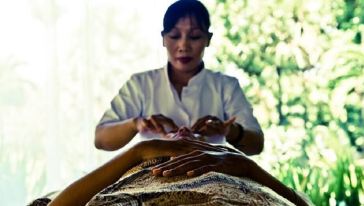 巴厘岛瑜伽及健康疗养假期线路推荐