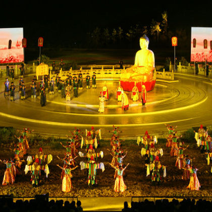 承德《鼎盛王朝·康熙大典》实景演出一日游 承德《鼎盛王朝·康熙大典》实景演出一日游