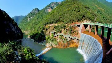 休闲,娱乐,疗养,探险,考古胜地,已开发成aaaa级名胜自然风景区,列入