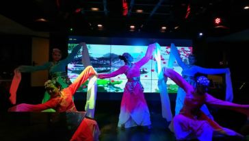 永乐号郑和宝船夜游三亚湾