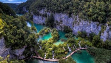 【湖光十六色】克罗地亚十六湖国家公园一日游