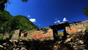 北京爨底下村+双龙峡一日游【刘家窑直通车】