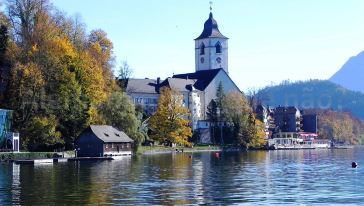 圣沃尔夫冈小镇%3