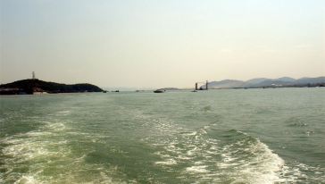 船行时程,海门岛面积有鼓浪屿的2倍多,是闽南东海中旅游最经典的岛屿