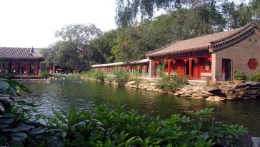 【纯玩】北京故宫+北海公园+恭王府+烟袋斜街