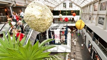 【欧洲最大】瑞士狐狸镇FOXTOWN奥特莱斯一