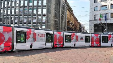 【疯狂购物】意大利米兰塞拉瓦莱奥特莱斯购物