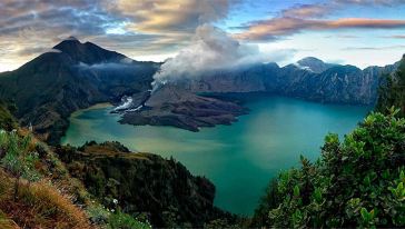 印度尼西亚龙目岛森巴伦高原+火山口观景一日