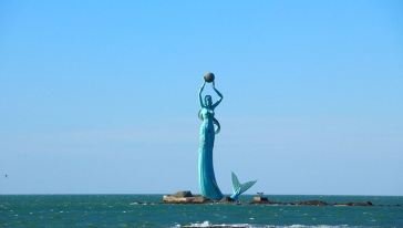 营口鲅鱼圈 月亮湖+山海广场海鲜自助一日游【