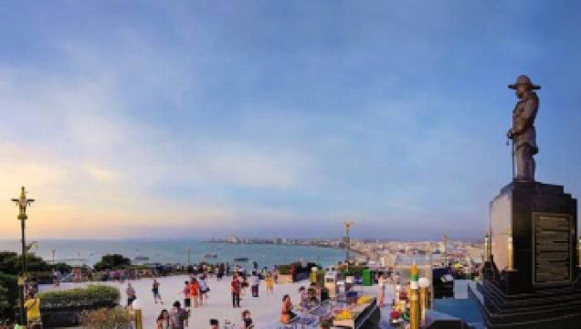 【携程定制私家团】芭堤雅-曼谷包车半日游【