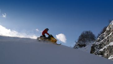 【携程攻略】札幌【户外亲子推荐】札幌雪地摩
