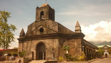 【携程攻略】吕宋岛菲律宾阿尔拜省八个教堂朝