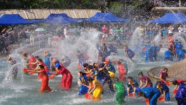 【泼水节体验】云南2016年德宏泼水节狂欢芒市主会场一日游(芒市出发