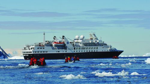 【典南极】南极 小型邮银海silversea 探索者号南极之