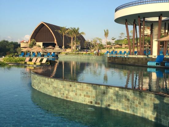 巴厘岛伊娜雅普瑞酒店(inaya putri bali resort)
