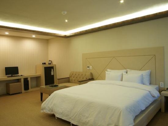 ¼WƵHotel W Shinjeju 