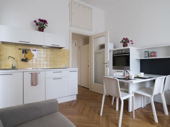 【携程攻略】米兰丝芙兰(米兰阿根廷广场店)购